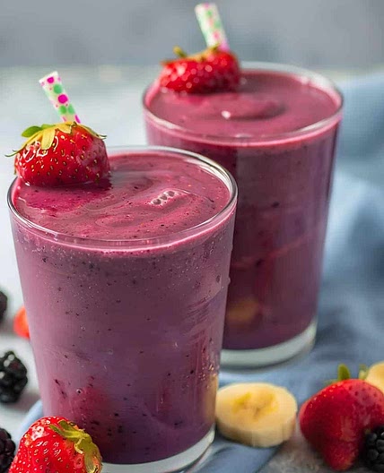 Strawberry Blackberry Banana Smoothie