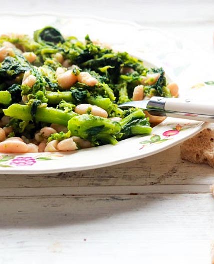 Spicy Italian Rapini and Cannellini Beans