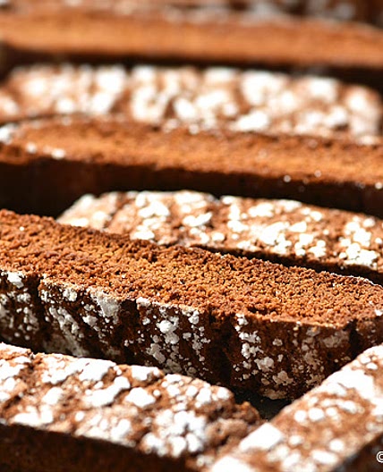 Gingerbread Biscotti Recipe