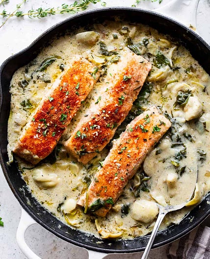 One-Skillet Salmon with Creamy Spinach Artichoke Sauce {Whole30, Keto}