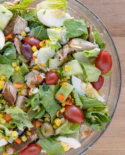 Restaurant Style Blackened Chicken Salad