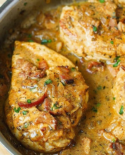 Chicken with Bacon Mustard Sauce