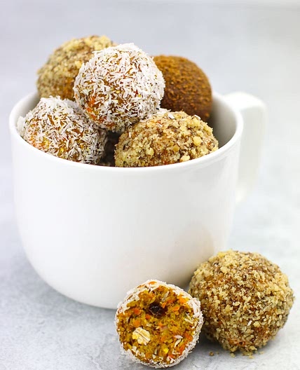 No-Bake Carrot Cake Bites