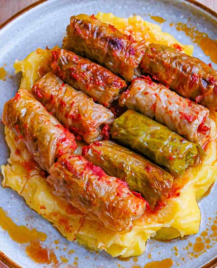 Romanian Cabbage Rolls (Sarmale)