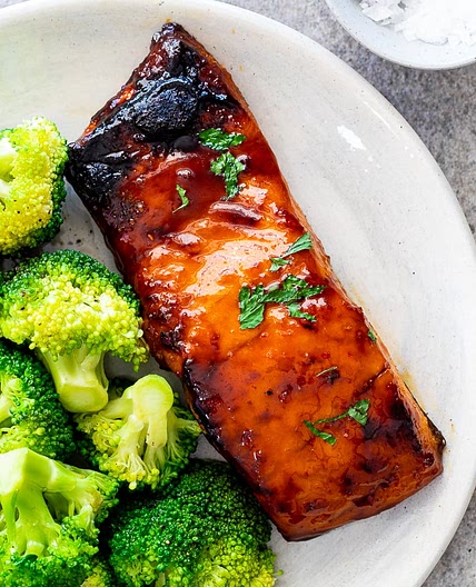 Easy baked sticky apricot salmon