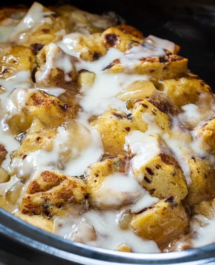 Crock Pot Apple Pie Cinnamon Roll Casserole