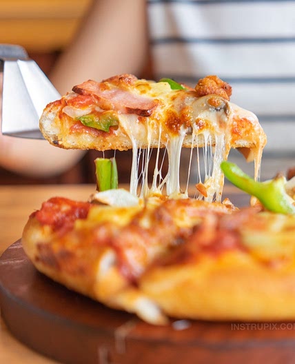 4 Ingredient Keto Pizza Crust (Fathead Dough)