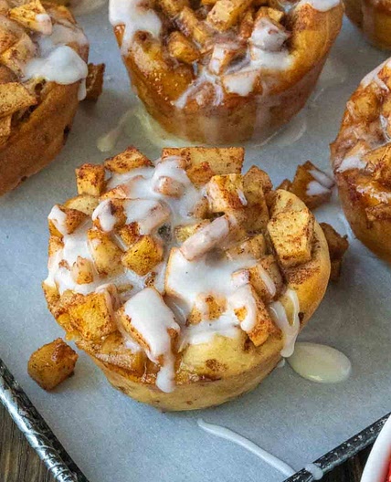 Apple Cinnamon Rolls