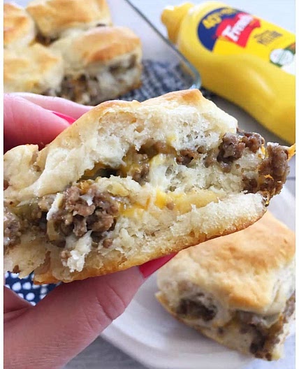 Quick and Easy Cheeseburger Bake Casserole Recipe