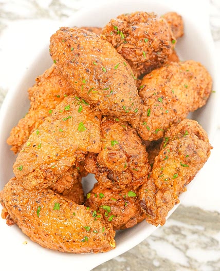 Lemon Pepper Chicken Wings (VIDEO)