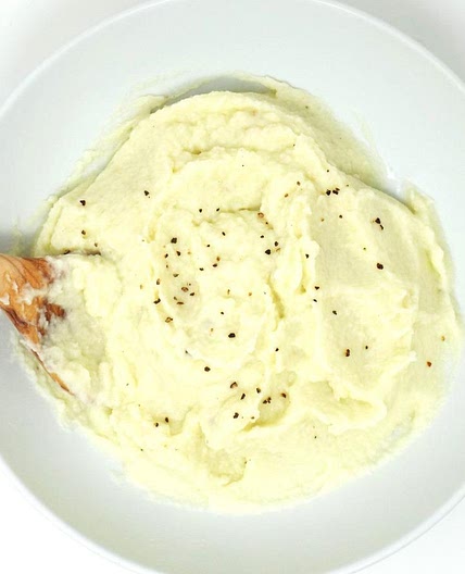 Garlic Buttery Mashed Cauliflower