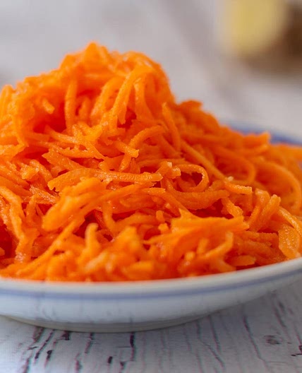 German Carrot Salad ('Karottensalat')