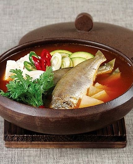 조기 쑥갓찌개 만드는 법