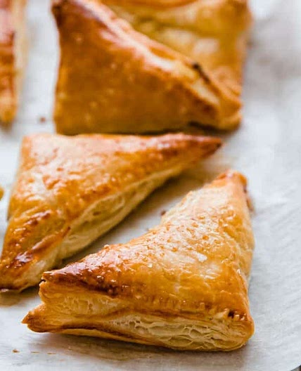 Chicken Puff Pastry (Chicken Patties)