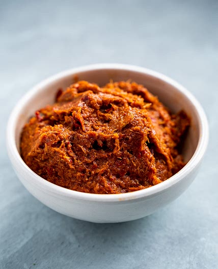 Thai Red Curry Paste (Vegan)