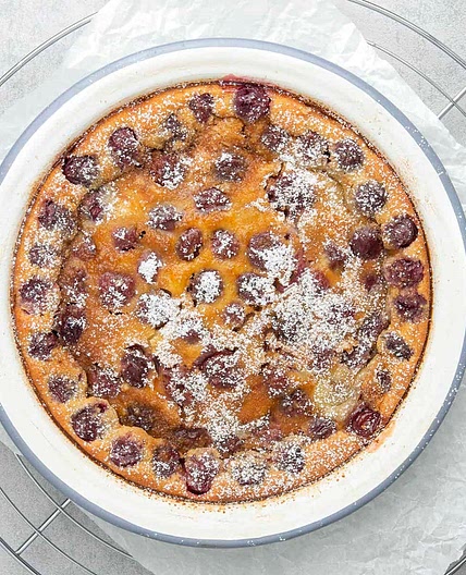 Easy Clafoutis (VIDEO)