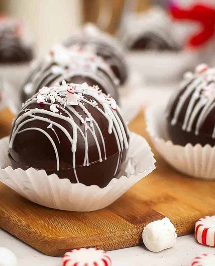 Peppermint Hot Cocoa Bombs