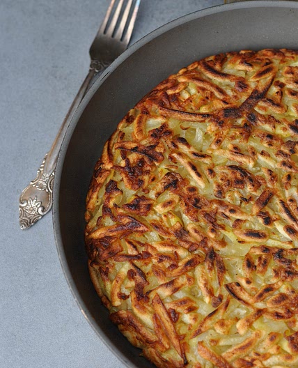 Vegan Swiss Rösti with smoked tofu Speck (bacon)