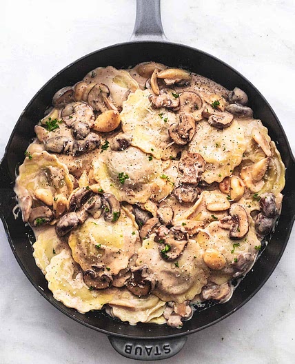 Ravioli with Mushroom Cream Sauce