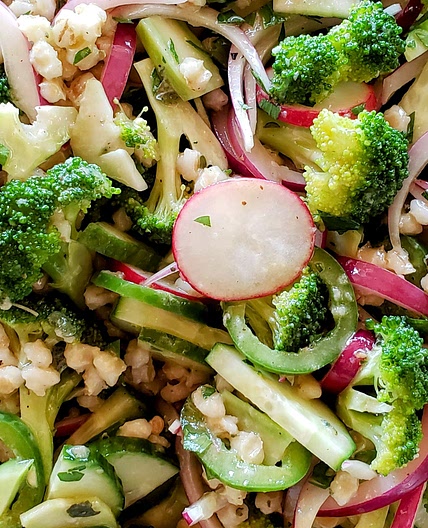 Barley broccoli salad