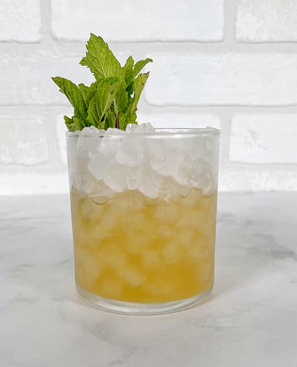 Classic Bourbon Smash