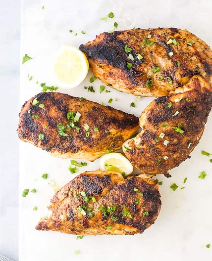 Juicy Grilled Chicken Recipe with Homemade Spice Rub