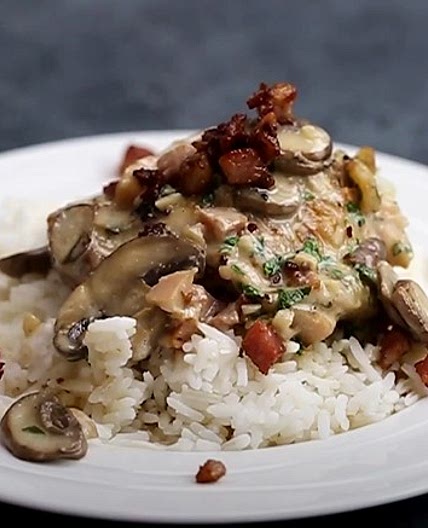 Creamy Balsamic Mushroom Bacon Chicken Recipe