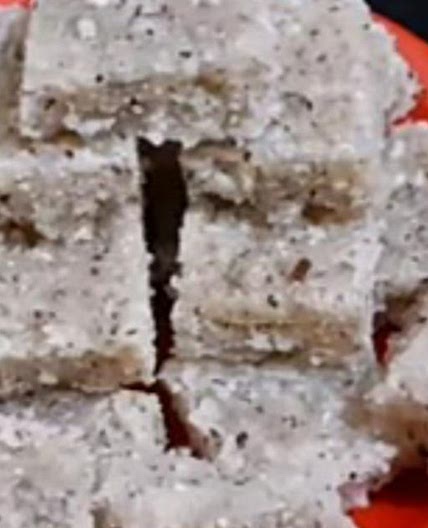 नारियल बर्फी (nariyal barfi recipe in Hindi)