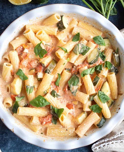 Baked Feta Pasta with Tomatoes and Courgettes