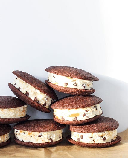 Dulce De Leche Ice Cream Sandwiches