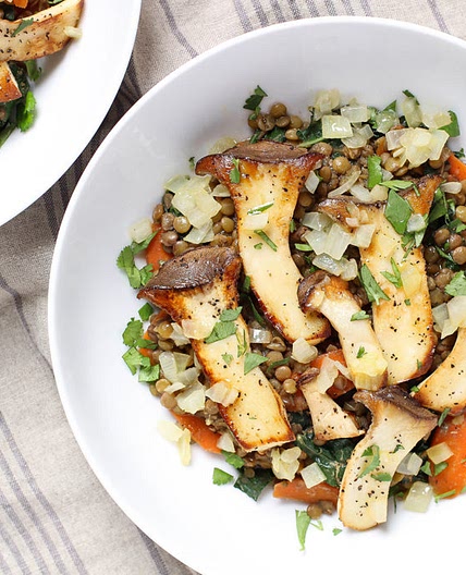 Trumpet Mushrooms with Herbed Lentils