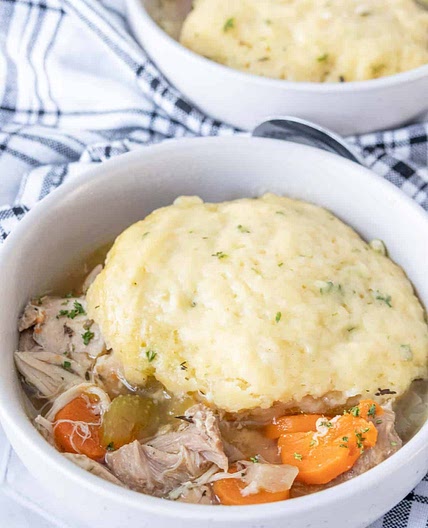 Slow Cooker Chicken and Dumplings