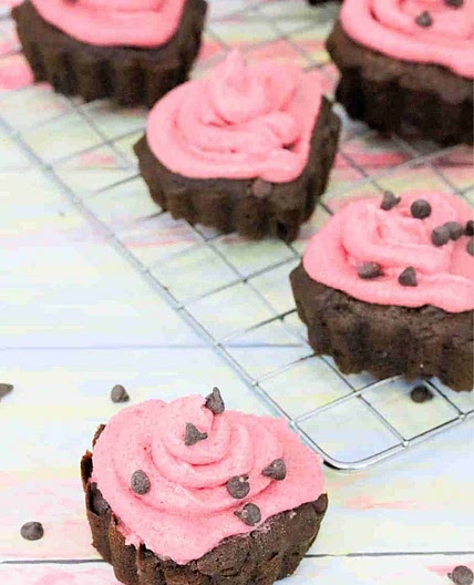 Vegan Chocolate Cupcakes (Gluten-Free)