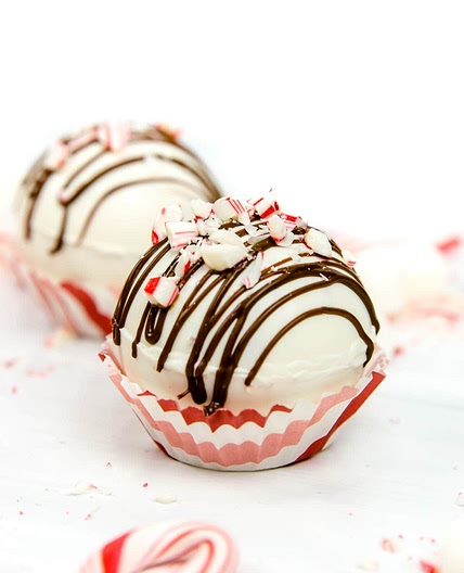 Peppermint Hot Cocoa Bombs