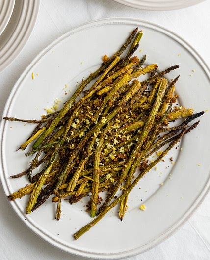 Crispy Roasted Asparagus with a Herb Crust