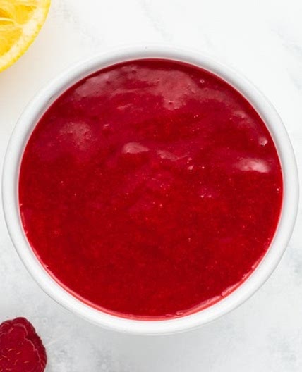 5-Ingredient Raspberry Sauce Recipe