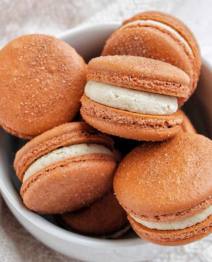 Churro Macarons