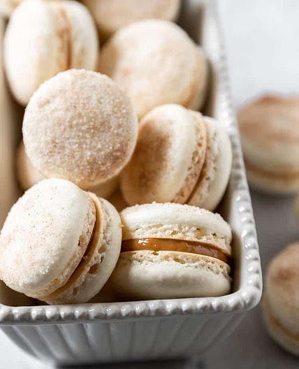 Churro Macarons