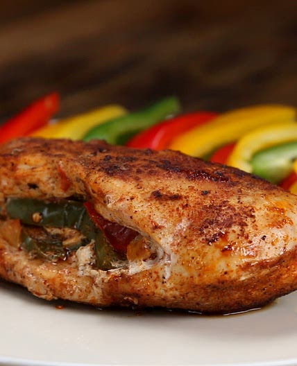 Healthy Fajita-Stuffed Chicken Recipe by Tasty