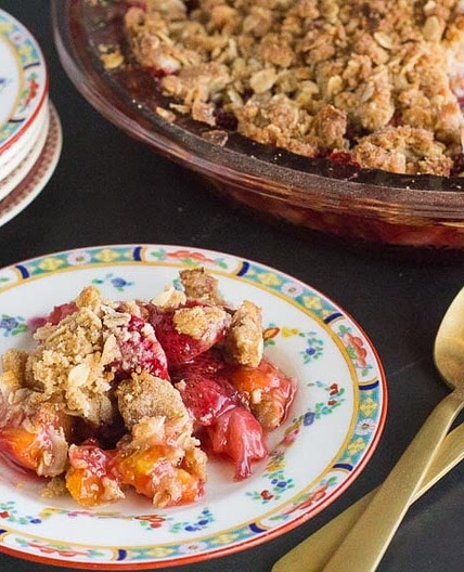 Low FODMAP Strawberry Peach Coconut Crisp