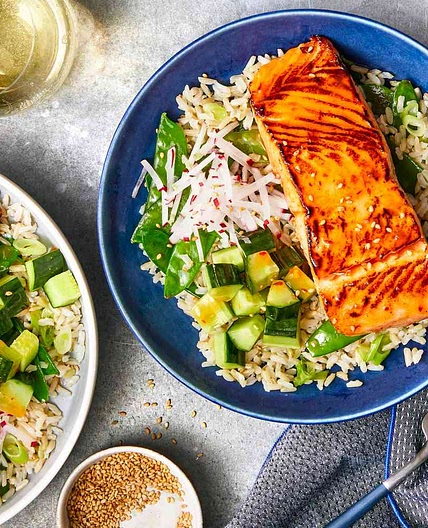 Sweet-And-Spicy Salmon Rice Bowl
