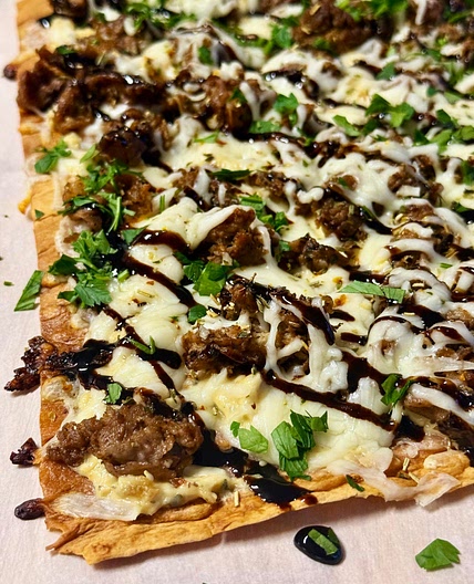 Roasted Garlic Balsamic Steak Flatbreads