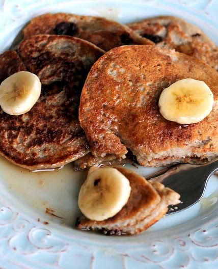 Oatmeal Chocolate Chip Banana Pancakes {healthy, vegan + gluten-free}