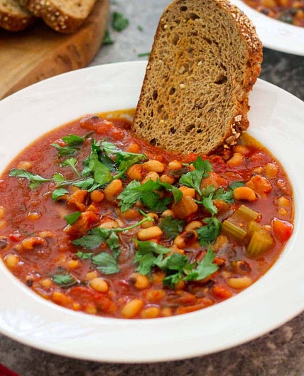 Black Eyed Peas Soup with Pancetta