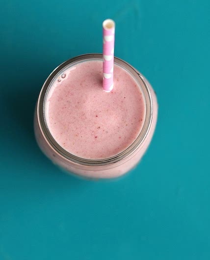 Thick & Creamy Strawberry Banana Protein Shake