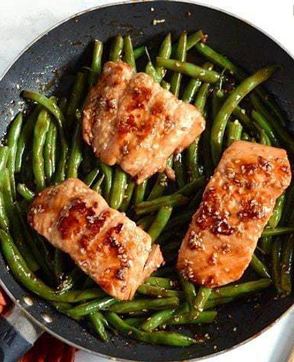 Sesame Glazed Salmon and Green Beans