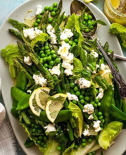 Spring Salad with Goats Cheese