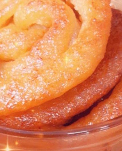 मावे की जलेबी (mawe ki jalebi recipe in Hindi)