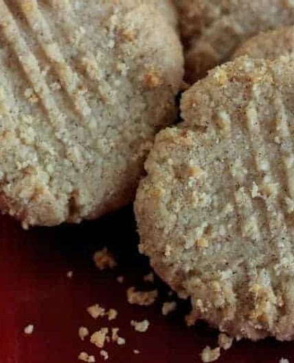Keto Cinnamon Butter Cookies Recipe