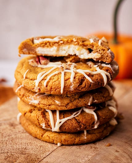 Pumpkin Cheesecake Cookies